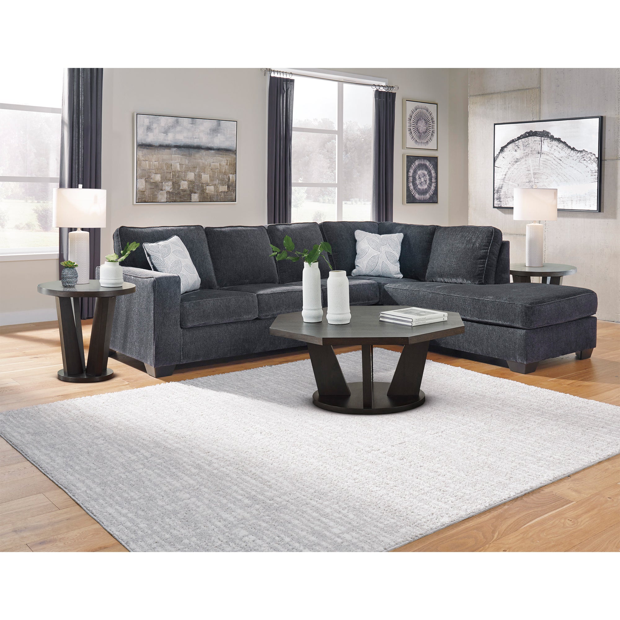 Altari 2-Piece Sectional with Chaise