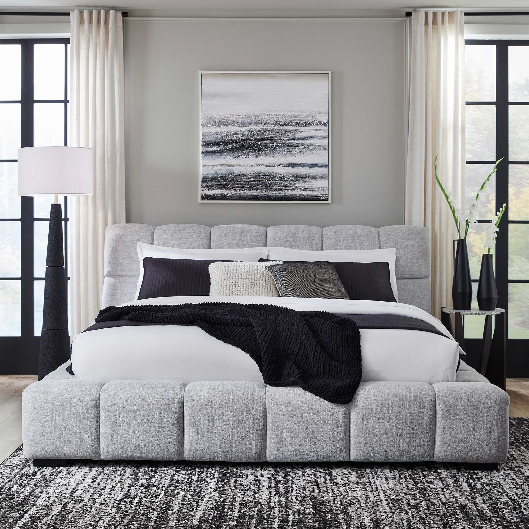 Grendusk Queen Upholstered Bed