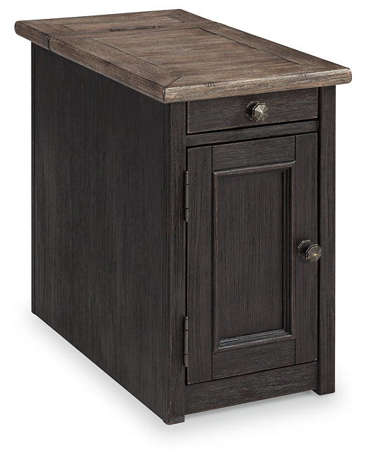 Tyler Creek Chairside End Table - Grayish Brown/Black