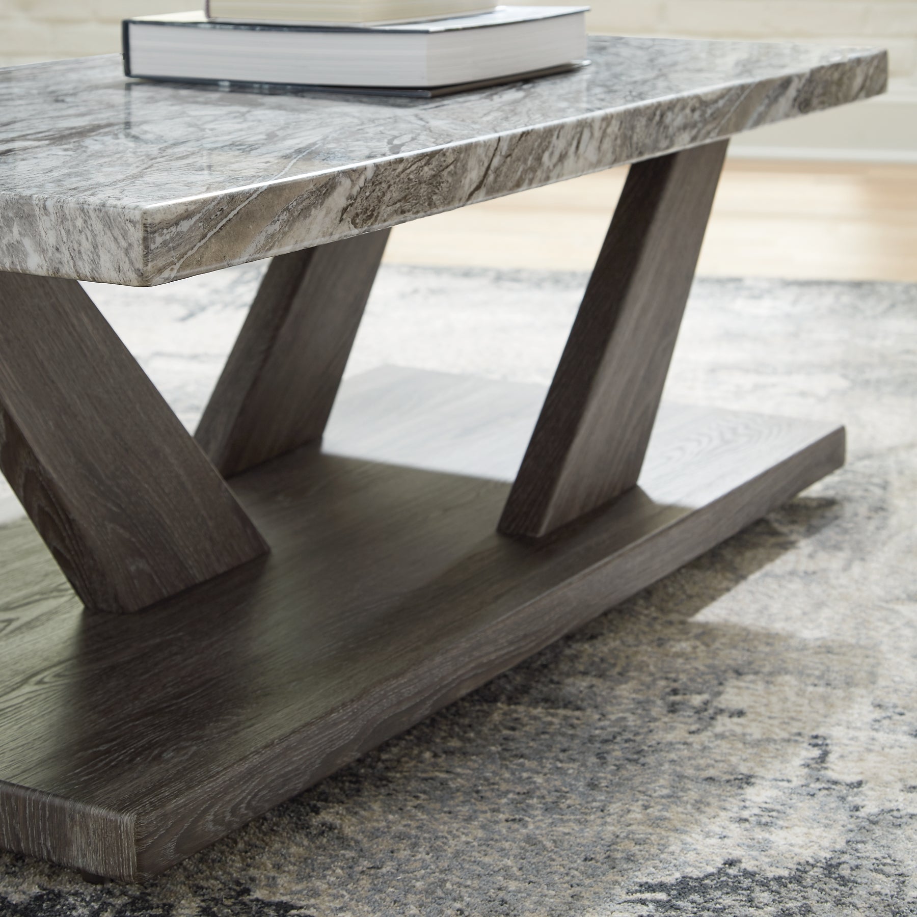 Bensonale 3-Piece Table Set - Brown/Gray