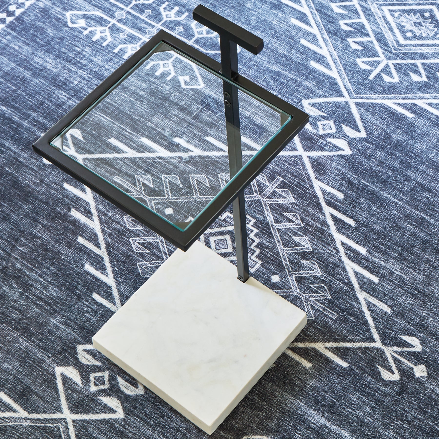 Mannill Accent Table - Black/White