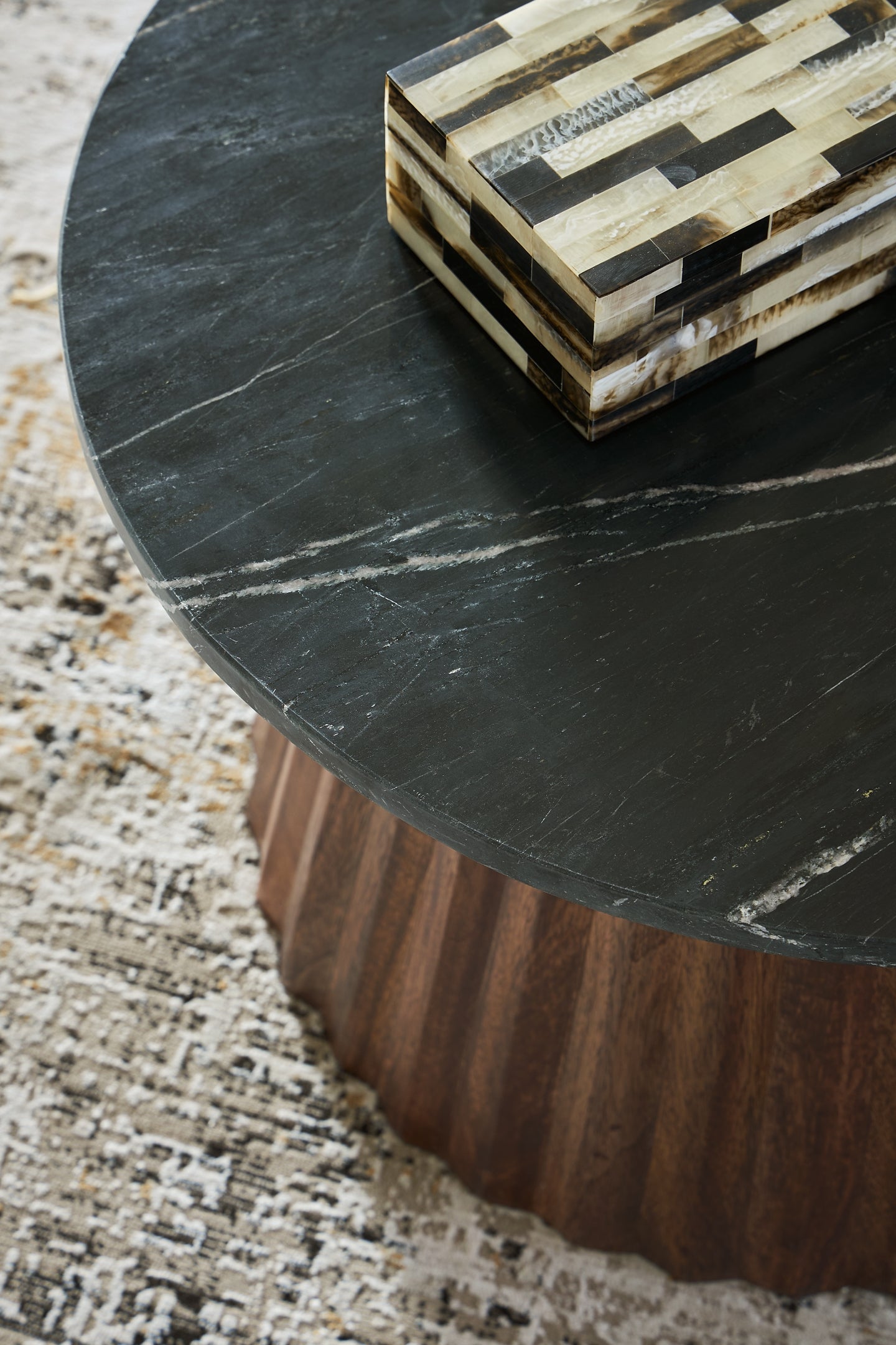 Ceilby Accent Coffee Table - Black/Brown