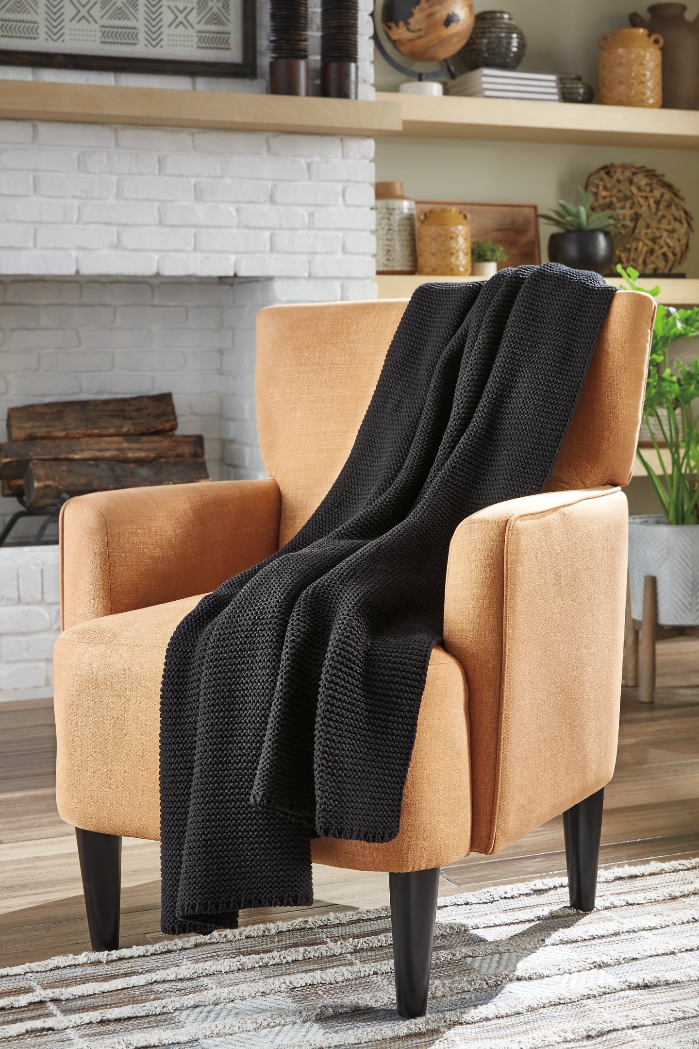 Eleta Throw