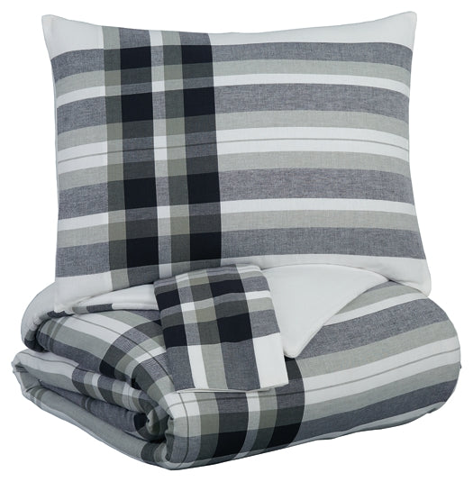 Stayner Queen Comforter Set